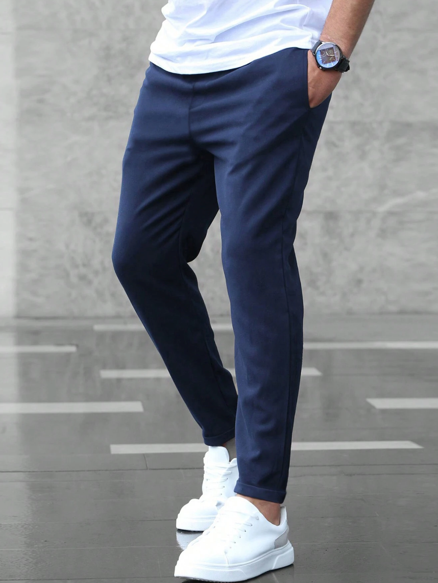 Pantalon met hoge taille en verstelbaar koord