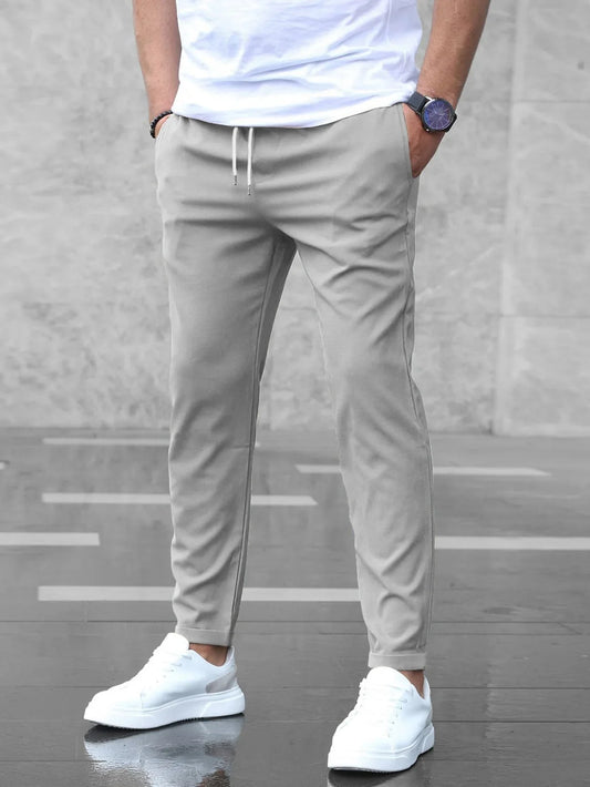 Pantalon met hoge taille en verstelbaar koord
