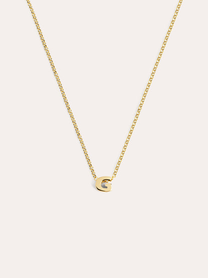 Gouden ketting met gepersonaliseerd initiaal