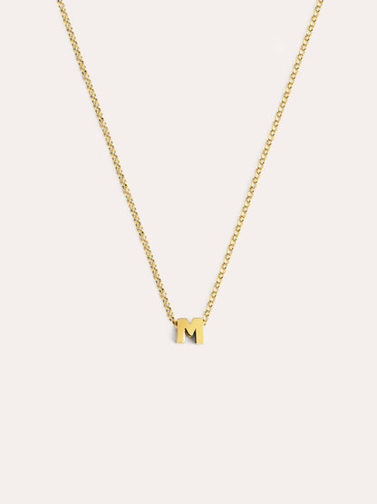 Gouden ketting met gepersonaliseerd initiaal