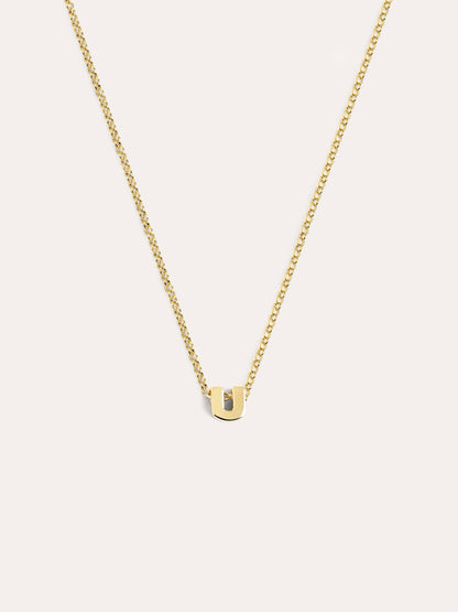Gouden ketting met gepersonaliseerd initiaal